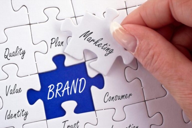 Apa itu Luxury Brand Marketing